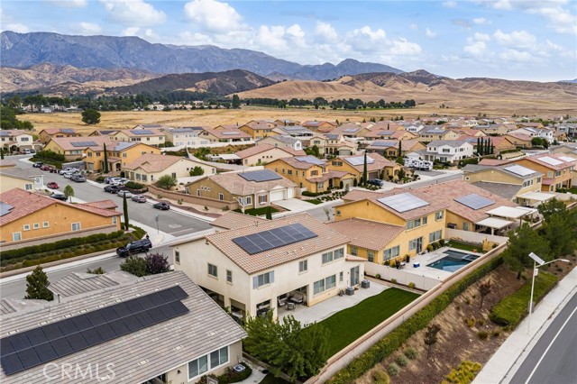 1579 Croton Street, Beaumont CA: https://media.crmls.org/medias/8cd25aed-7148-4e3d-be26-62b65ef7d39e.jpg