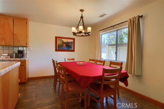 50986 Road 632, Oakhurst CA: https://media.crmls.org/medias/8cd33267-5996-4c83-83a0-95fa10332f30.jpg