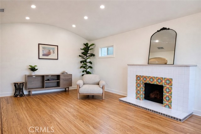 Detail Gallery Image 10 of 54 For 2014 W 84th St, Los Angeles,  CA 90047 - 3 Beds | 2 Baths