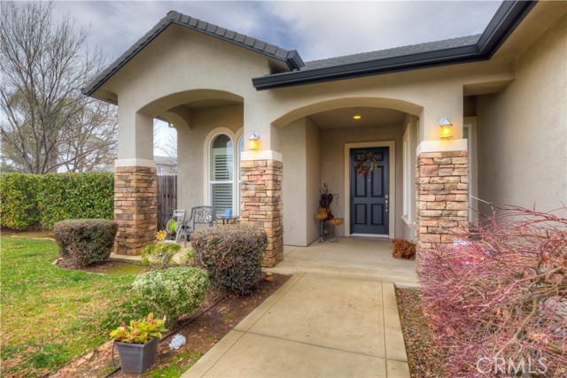 Detail Gallery Image 2 of 34 For 5208 Gold Spring Ct, Oroville,  CA 95966 - 3 Beds | 2 Baths