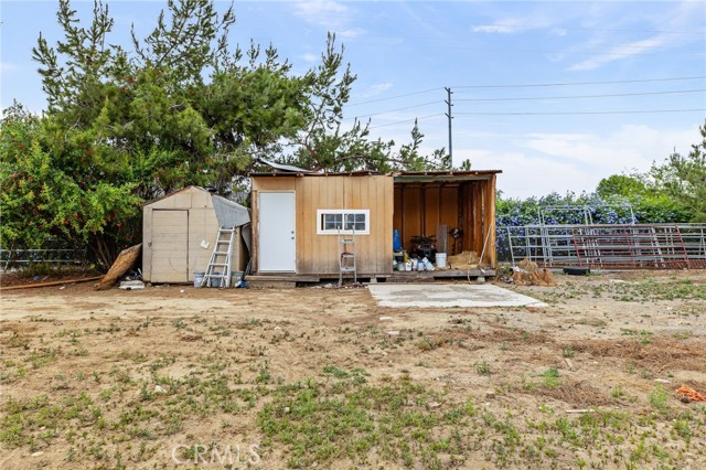 Detail Gallery Image 46 of 74 For 3998 Bluff, Norco,  CA 92860 - 4 Beds | 2/1 Baths