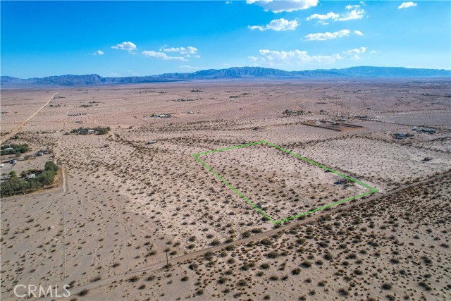 6 Pole Line Road, Twentynine Palms, California 92277, ,Land,For Sale,6 Pole Line Road,CRJT23070721