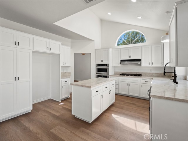 Image 4 of 35 For 22325 Mandarin Lane