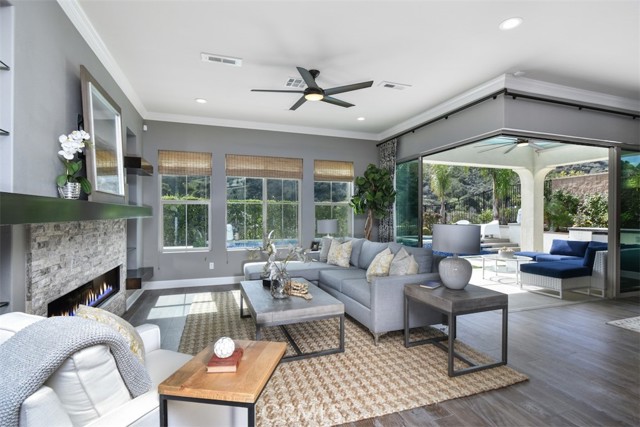 23942 Schoenborn Street, West Hills CA: https://media.crmls.org/medias/8cd69b33-51f7-4e23-89b7-d29d8bc4f019.jpg