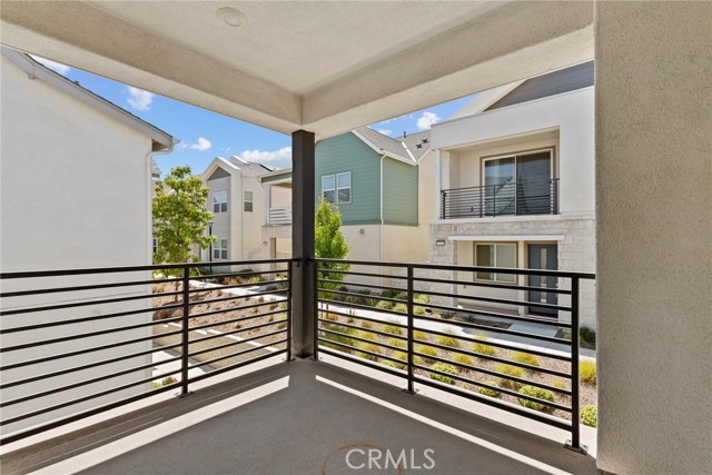 27124 Purple Sage Court, Valencia CA: https://media.crmls.org/medias/8cd76a6f-b83a-4f10-b783-cae8e1ddddc4.jpg