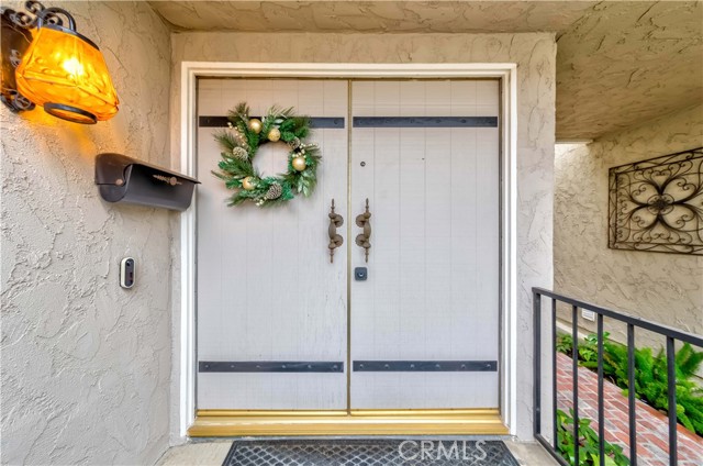 Detail Gallery Image 4 of 53 For 5378 Barrett Cir, Buena Park,  CA 90621 - 3 Beds | 2/1 Baths