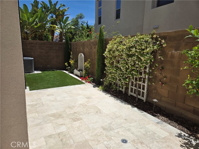 Detail Gallery Image 29 of 30 For 93 Henson, Irvine,  CA 92620 - 4 Beds | 3 Baths