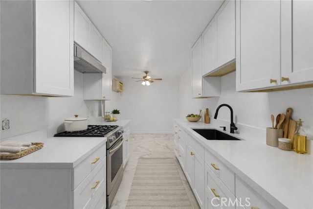 Detail Gallery Image 4 of 17 For 2980 Alta View Dr #204,  San Diego,  CA 92139 - 2 Beds | 1 Baths