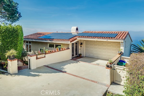 729 Via Del Monte, Palos Verdes Estates, California 90274, 4 Bedrooms Bedrooms, ,1 BathroomBathrooms,Residential,Sold,Via Del Monte,PV17045921