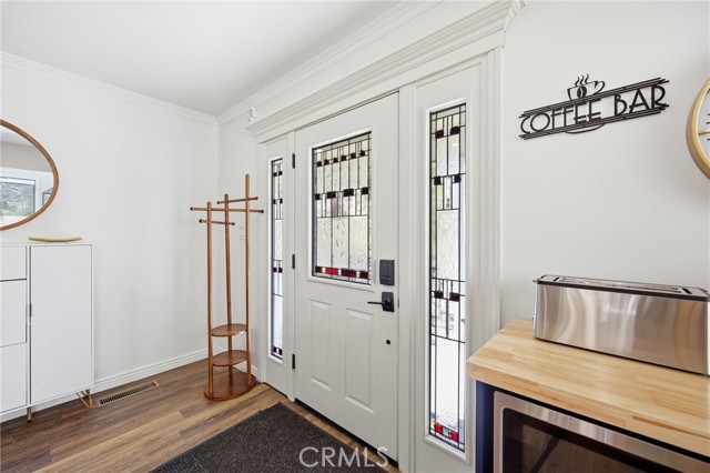 528 Brentwood, Lake Arrowhead CA: https://media.crmls.org/medias/8cd85fd3-d69f-4573-82ee-1efd2da1624a.jpg