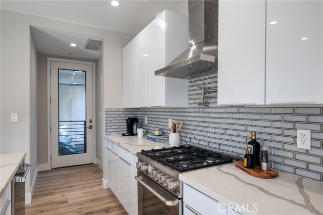 2321 Vanderbilt Lane, Redondo Beach, California 90278, 6 Bedrooms Bedrooms, ,2 BathroomsBathrooms,Residential,Sold,Vanderbilt,CV20231019