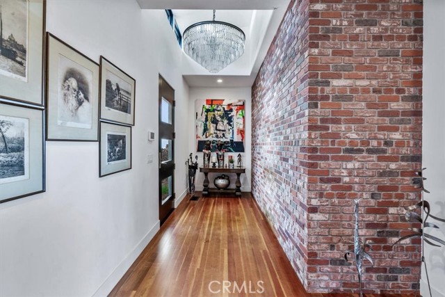 150 Los Robles Court, San Luis Obispo CA: https://media.crmls.org/medias/8cd93934-05cf-480d-bdcf-179337ded8fb.jpg