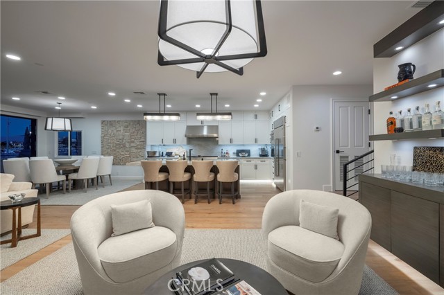 Detail Gallery Image 19 of 63 For 704 via Lido Nord, Newport Beach,  CA 92663 - 4 Beds | 4/1 Baths