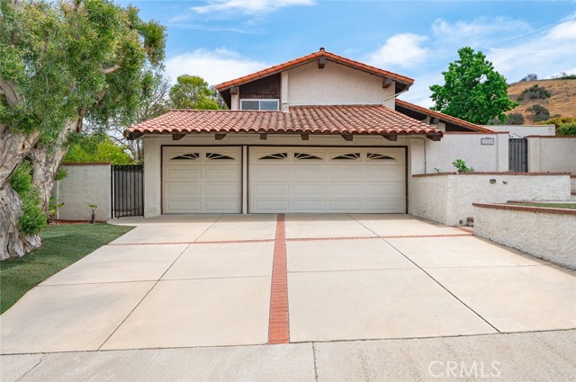 15539 Feldspar Drive, Chino Hills CA: https://media.crmls.org/medias/8cd9ff03-25cc-4c51-bcc8-70b5133fb0ff.jpg