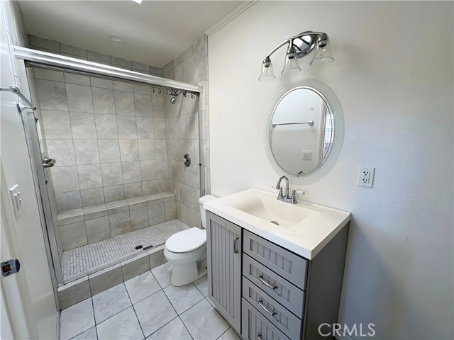Detail Gallery Image 9 of 26 For 587 E Arrow, Upland,  CA 91786 - 5 Beds | 2/1 Baths