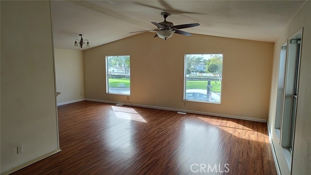 Detail Gallery Image 2 of 20 For 765 Mesa View Dr #276,  Arroyo Grande,  CA 93420 - 3 Beds | 2 Baths