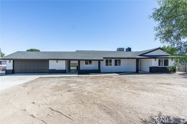 Detail Gallery Image 1 of 75 For 7323 Redwood Ave, Hesperia,  CA 92345 - 3 Beds | 2 Baths