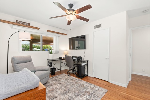 2507 Lincoln Avenue photo 23
