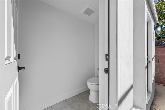 6334 Riggs Place, Los Angeles CA: https://media.crmls.org/medias/8cde8080-5fce-4aab-8324-02b80a690cfb.jpg