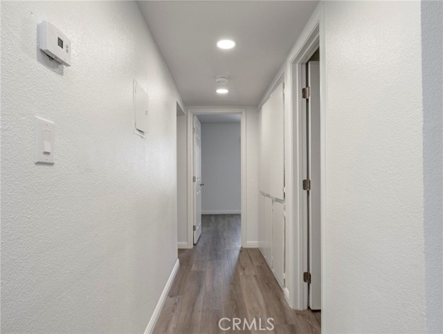 Detail Gallery Image 9 of 28 For 8801 Willis Ave #60,  Panorama City,  CA 91402 - 3 Beds | 2 Baths