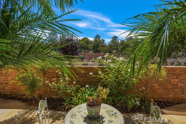Detail Gallery Image 16 of 35 For 23724 Mahogany Ct, Valencia,  CA 91354 - 2 Beds | 2 Baths