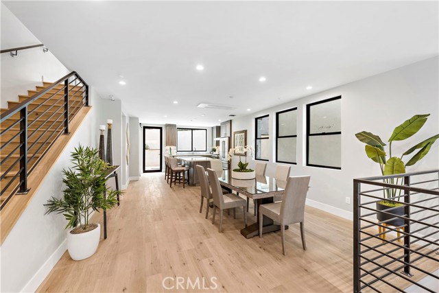 8cdf8fed B1b1 4bff 9302 E78e8dfb7d9c