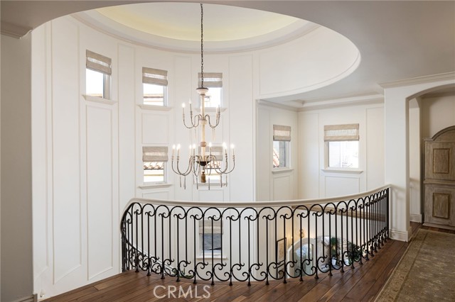 Detail Gallery Image 15 of 38 For 16111 Santa Barbara Ln, Huntington Beach,  CA 92649 - 4 Beds | 5/1 Baths