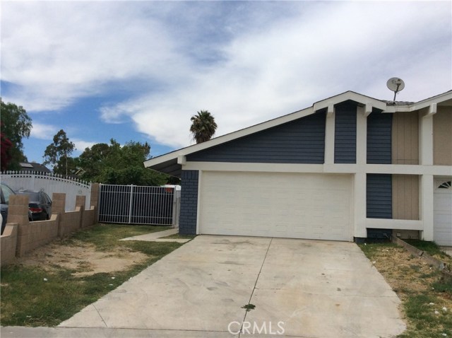 5701 Sexton Ln, Riverside, CA 92509