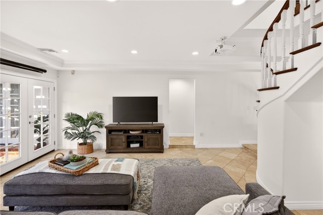 Detail Gallery Image 21 of 60 For 4115 Laurelgrove Ave, Studio City,  CA 91604 - 5 Beds | 3/1 Baths