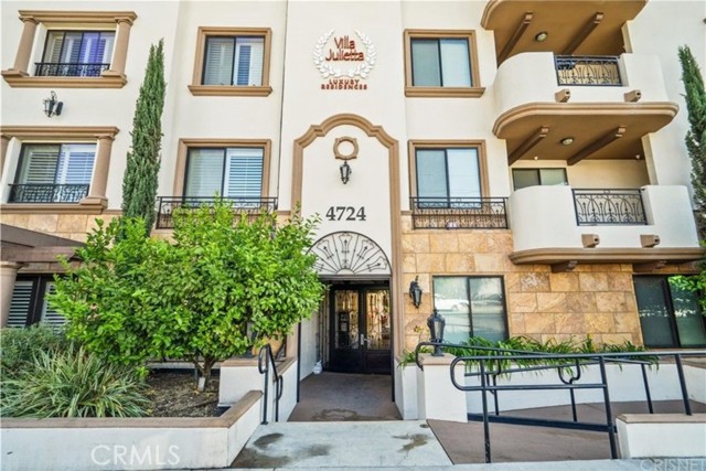 Detail Gallery Image 1 of 26 For 4724 Kester Ave #406,  Sherman Oaks,  CA 91403 - 2 Beds | 2 Baths