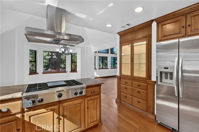 279 S Cumberland, Lake Arrowhead, CA 92352