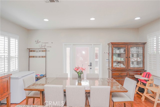 Detail Gallery Image 12 of 34 For 1405 Starbuck, Fullerton,  CA 92833 - 5 Beds | 3/1 Baths