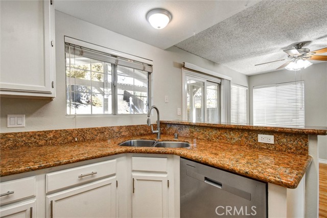 Detail Gallery Image 5 of 30 For 11024 Charleston, Rancho Cucamonga,  CA 91701 - 4 Beds | 3 Baths