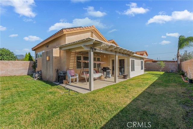 Detail Gallery Image 16 of 17 For 1535 W Persimmon, Rialto,  CA 92377 - 5 Beds | 3 Baths