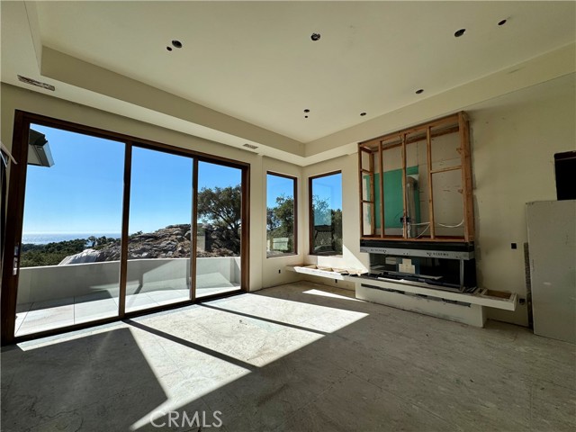 Detail Gallery Image 2 of 21 For 5448 Shooting Star Ln, Avila Beach,  CA 93424 - 3 Beds | 2/1 Baths