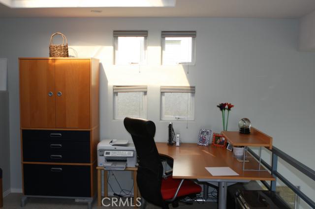 655 Longfellow Avenue, Hermosa Beach, California 90254, 3 Bedrooms Bedrooms, ,2 BathroomsBathrooms,Residential,Sold,Longfellow,S12012664