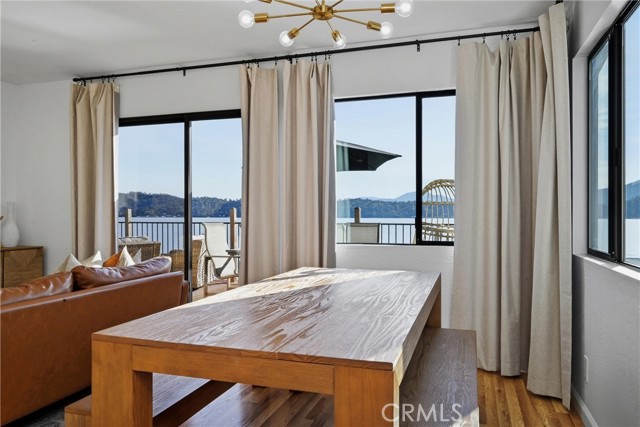 Detail Gallery Image 5 of 55 For 10727 E Highway 20, Clearlake Oaks,  CA 95423 - 3 Beds | 3 Baths