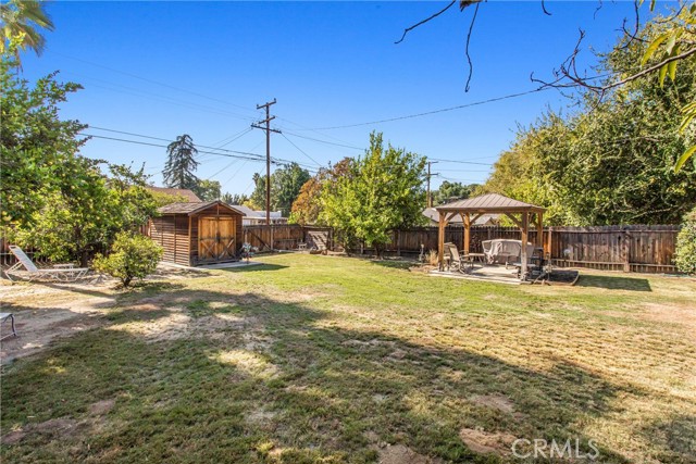838 838 College Ave, Redlands CA: https://media.crmls.org/medias/8ce6fc25-93f1-48cf-9520-842bb4ed1aa2.jpg