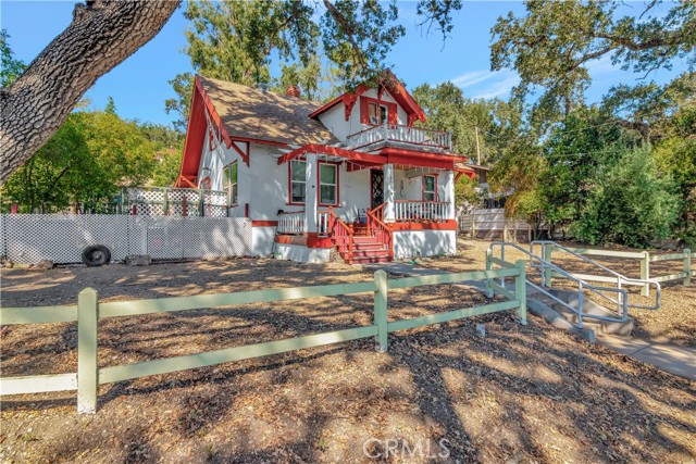 Detail Gallery Image 4 of 18 For 5390 Traffic Way, Atascadero,  CA 93422 - 3 Beds | 2 Baths