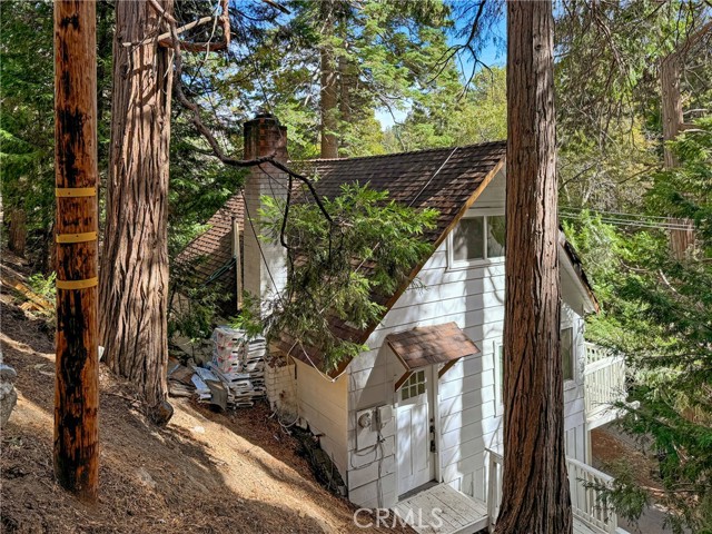 Detail Gallery Image 30 of 33 For 354 Hillside Rd, Lake Arrowhead,  CA 92352 - 2 Beds | 1 Baths