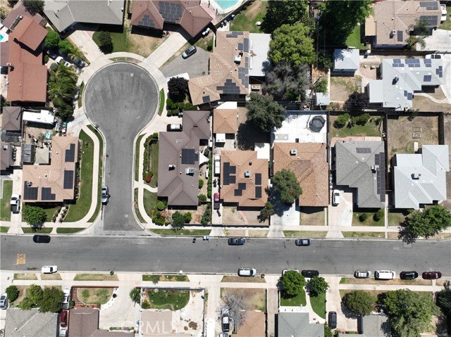 1004 Paloma Street, Bakersfield CA: https://media.crmls.org/medias/8ce8df06-2475-43e6-b8d9-0c66ab4829dc.jpg