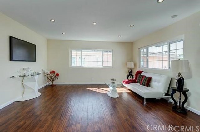 1566 W 208TH, Torrance CA: https://media.crmls.org/medias/8ce9630e-4c71-41b8-92c6-e75b2e92bcfb.jpg
