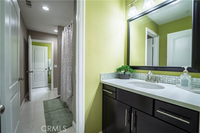 Detail Gallery Image 28 of 36 For 26407 Jean Baptiste, Moreno Valley,  CA 92555 - 5 Beds | 3/1 Baths