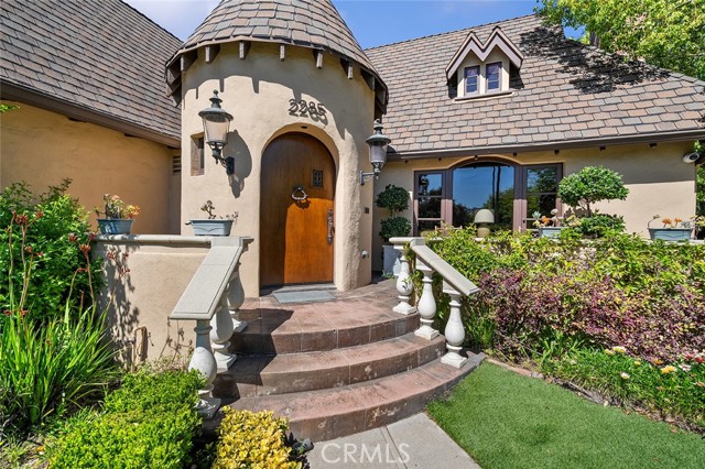 Detail Gallery Image 4 of 70 For 2285 E Orange Grove, Pasadena,  CA 91104 - 4 Beds | 4/1 Baths