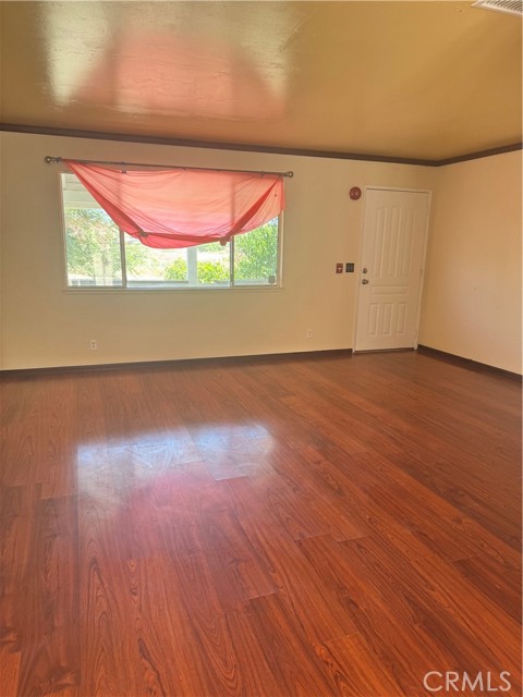 Detail Gallery Image 17 of 23 For 16840 Mackennas Gold Ave, Palmdale,  CA 93591 - 4 Beds | 2 Baths