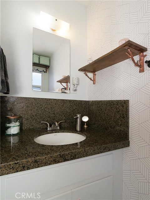 1714 Belmont Lane, Redondo Beach, California 90278, 3 Bedrooms Bedrooms, ,1 BathroomBathrooms,Residential,Sold,Belmont,PV21205045