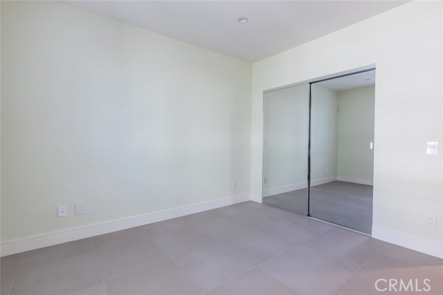Detail Gallery Image 17 of 21 For 2225 Mira Vista Ave #206,  Montrose,  CA 91020 - 3 Beds | 2 Baths