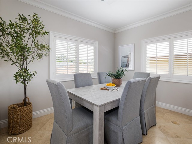 229 N Juanita Avenue, Redondo Beach CA: https://media.crmls.org/medias/8ceca443-fe63-4d60-b2d9-417428746df8.jpg