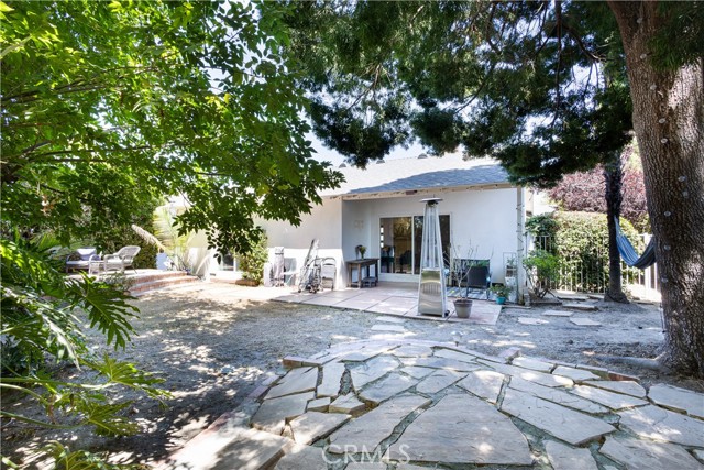 Detail Gallery Image 13 of 30 For 5715 Cahill Ave, Tarzana,  CA 91356 - 3 Beds | 2 Baths