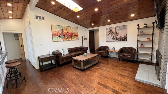 7950 Capistrano Avenue, West Hills CA: https://media.crmls.org/medias/8cecdfad-0f3b-4bf7-bd0a-70c2db77583d.jpg